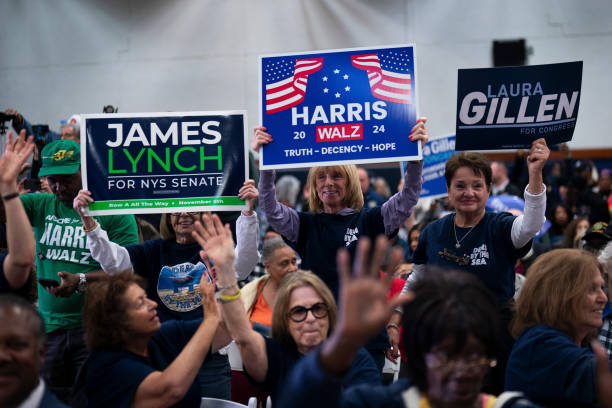 Obama Criticizes Trump Track Record at Harris Rally, Who is Leading the US Election Polls?