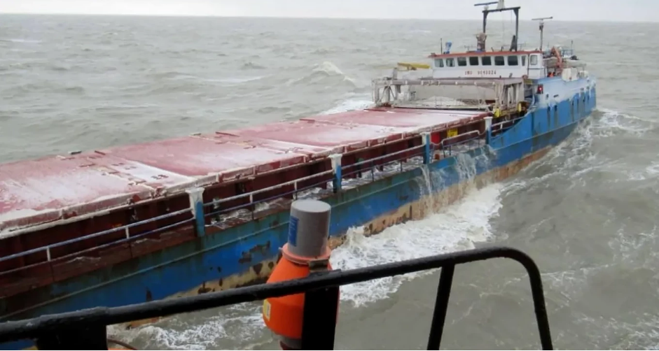 Russian Tanker Disaster in the Black Sea: Environmental Impact Under Scrutiny