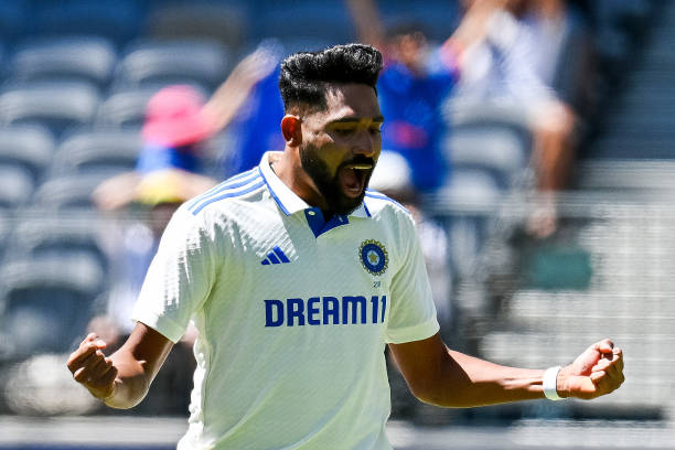 India vs AUS: Mohammed Siraj 181.5 km/h Delivery?